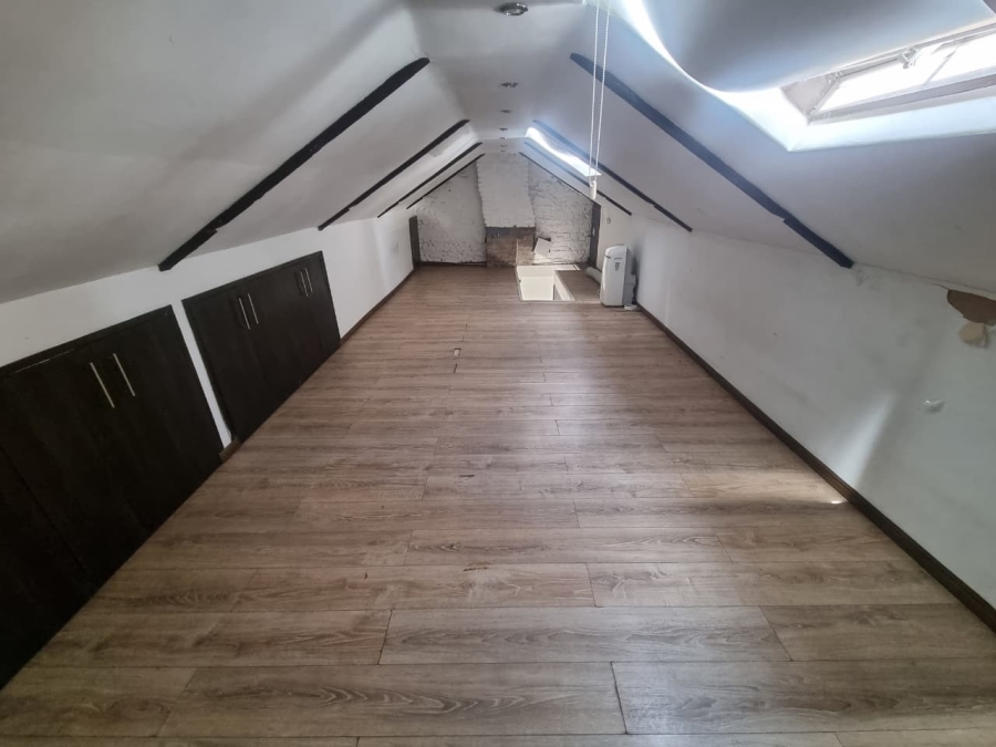 To Let 3 Bedroom Property for Rent in Woodstock Western Cape